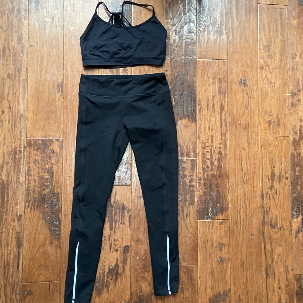 Fabletics Black Set